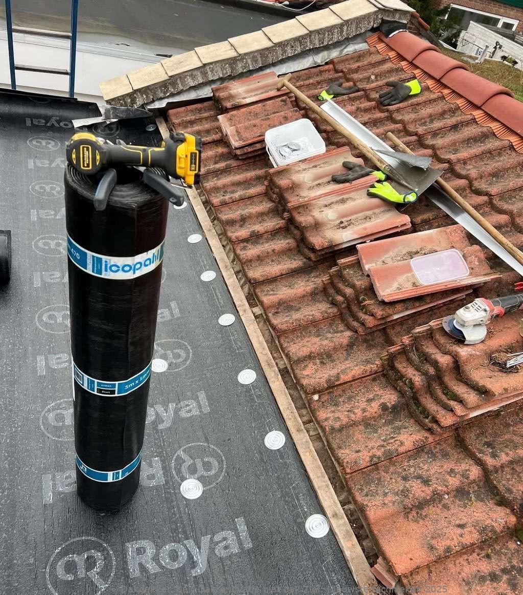 Dakrenovatie Van Plat Dak Tiel