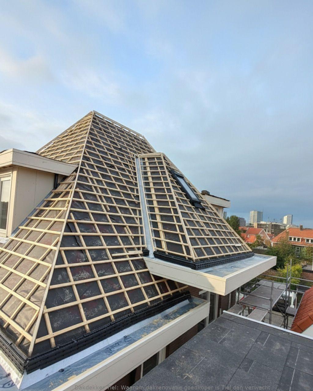 Waarom Dakrenovatie Goedkoper Is Tiel
